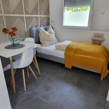 E+E Apartment Nah Am Centro Оберхаузен Екстериор снимка