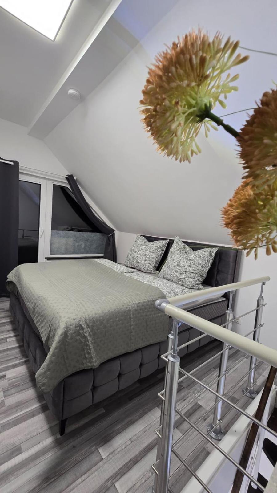 E+E Apartment Nah Am Centro Оберхаузен Екстериор снимка